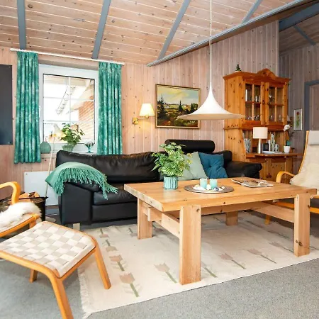 6 Person Holiday In R M Holiday home Lakolk